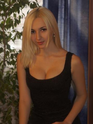 Юна